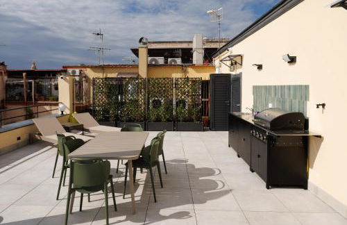 Exclusive Spaccanapoli Penthouse-Terrace with Lift By HouseinNaples - Foto 4