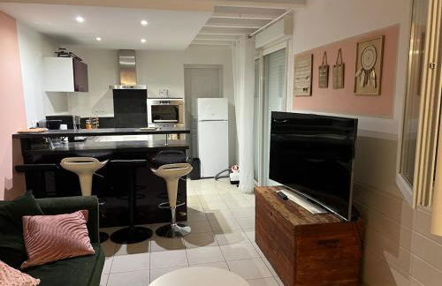 Petite maison agréable climatisée - Foto 18