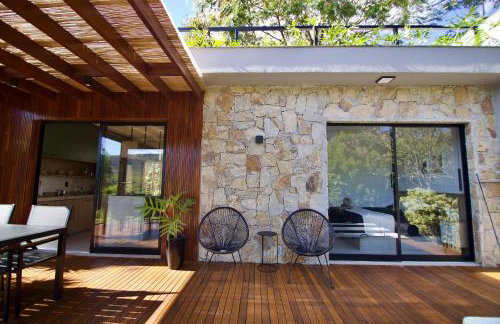 Refúgio na Lapinha com dois chalés, ideais para casal, família ou pequeno grupo de amigos, com acesso privativo à lagoa, caiaques e quadra de beach tennis - Foto 20