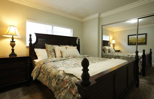 Large Family Pool Home 2.5 Miles To Disney w/3 King Beds!!! - Foto 9