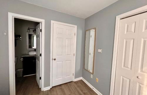 Luxury Townhome Jacksonville, NC - Foto 51