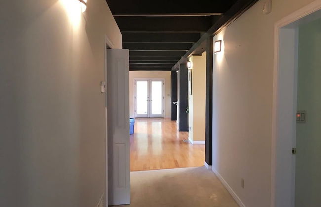 A - Large Coastal Retreat - Foto 43