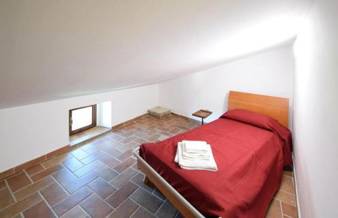 Awesome Apartment In Armenzano - Foto 17