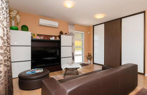 APARTMANI MARIS - Photo 2