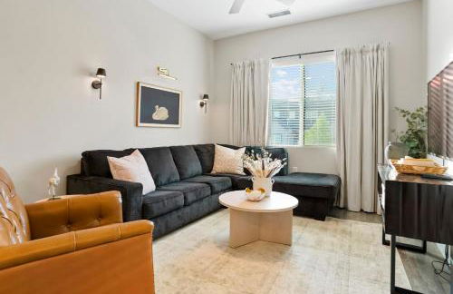 Incredible Golden Location Close to Red Rocks and School of Mines - Photo 1