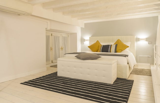 Heart Milan Apartments - San Sepolcro Duomo - Foto 8