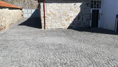 Santo Tirso Holidays Home - Photo 4