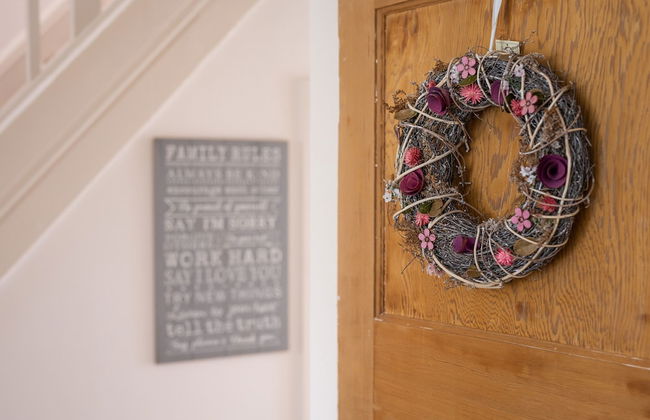 Contemporary Bright House 20 Min To Manc - Photo 37