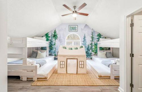 Boho Haven Hideaway - Walk to Pool,Theater,Arcades, Firepit, Lake Access - Foto 2