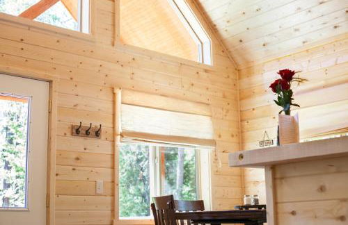 The Ridge At Glacier - Luxury Cabins - Photo 35