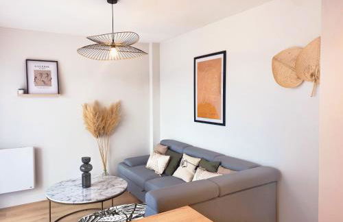 L'alcôve - T2 Calme, Terrasse & Parking privé - Foto 2