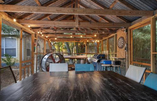 Waterfront & Pet-friendly 3-Acre Home with fire-pit - Photo 18