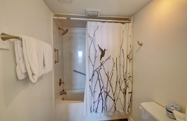 447 El Matador 2 Bedroom Condo by RedAwning - Photo 15