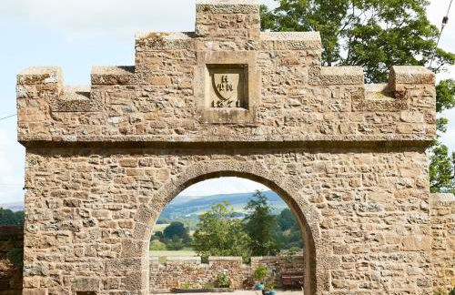 The Old Buttress at Rotherhope Towers - Foto 23