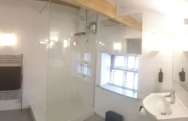 1700s Canalside Cottage Sleeps up to 12 Guests - Foto 36