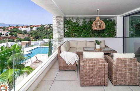 CAH - Large terrace indoor pool and gym - Photo 45