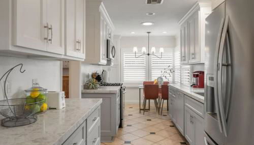 Refreshing Escape- Hot Tub- Games- Sleeps 10 - Foto 4