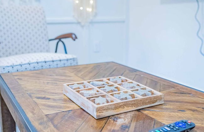 Elegant Country Retreat With Serene Patio Haven - Foto 9