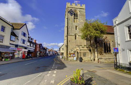 Loft Cottage by Spa Town Property - 2 Bed Tudor Retreat Near to Stratford-upon-Avon, Warwick & Solihull - Foto 44