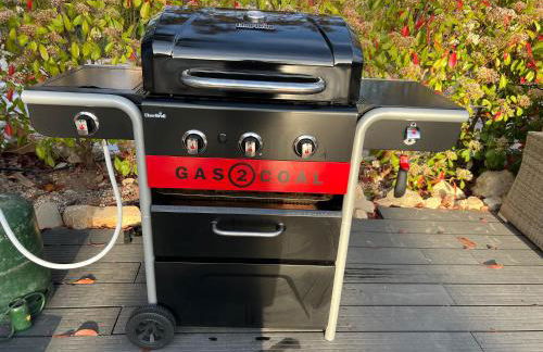 Peaceful 4 stars eco-friendly villa with private pool and parking - Foto 21