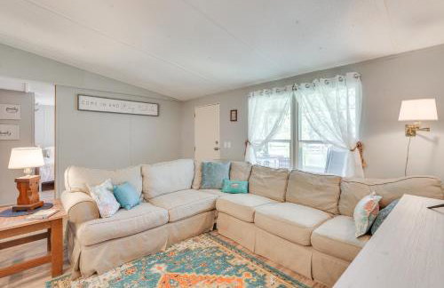 Lake Sinclair Escape Screened Porch, Modern Style - Foto 7