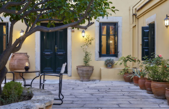 Castello Villa Daphnes - Private Pool & Whirlpool - Foto 28