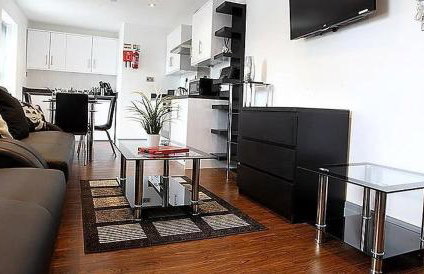 Lewis Apartment 3 Well located Northern Quarter sleeps Upto 8 - Photo 2