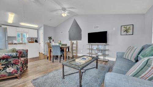 Adorable 1 BDR with Full Kitchen Deck Washer Dryer - Foto 1