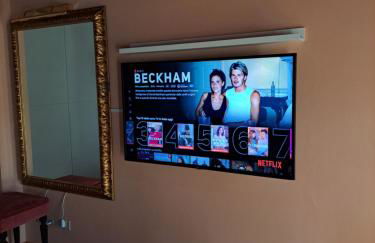 Appartamento Luce-- 2 camere da letto--Centro storico--Parcheggio privato gratuito - Foto 5