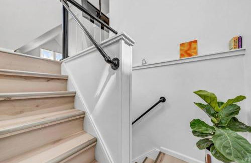 Cool Urban Stay Downtown Loft - Photo 6