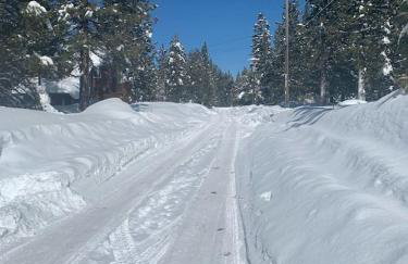 Tahoe Cottage perfect for couples and outdoor enthusiasts - Foto 30