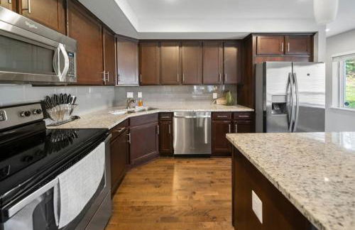 Comfortable 2BR Condo near City Center - Foto 4