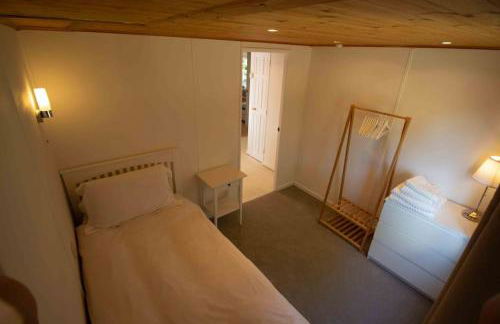 The Little House - Photo 12