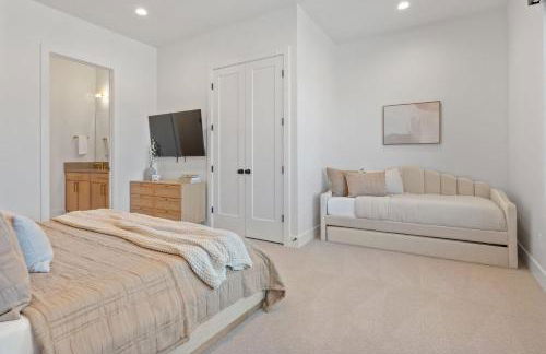 Pecan Valley Oasis - Lux Pool, Sauna and Theater - Foto 26