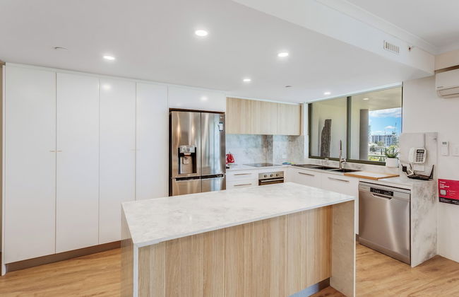 The Meriton on Main Beach - Photo 24