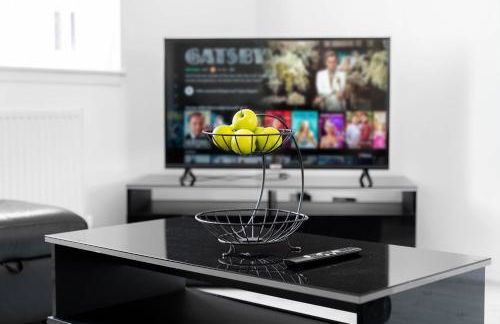 Modern 4 bedroom home ideal for Contractors, Groups and families ,FREE parking for multiple vehicle's - Foto 10