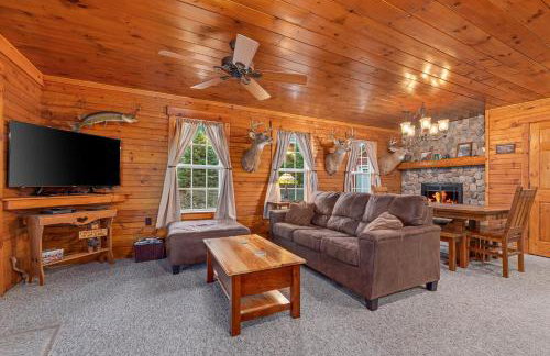 Red Arbor Retreat in Arbor Vitae WI - Photo 4