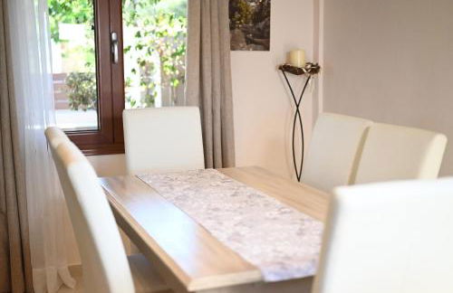 Unick Seaview Luxury Living - Photo 21