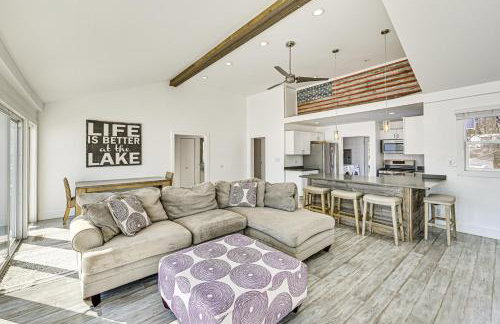 Lakefront Home with Boat Dock in Benton Harbor! - Foto 3