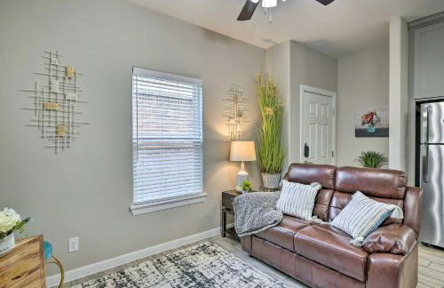 3 Mi to Downtown Relaxing Stay in Edinburg Apt! - Foto 7