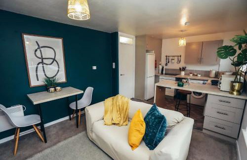 Cosy Apartments for Couples & Working Professionals Free Parking & Smart TV - Foto 20