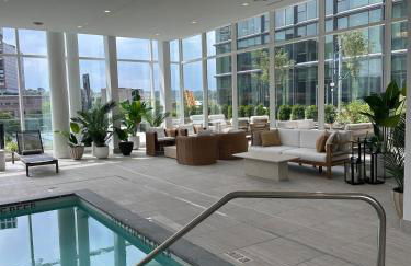 Bright, Modern Studio in White Plans - Foto 13