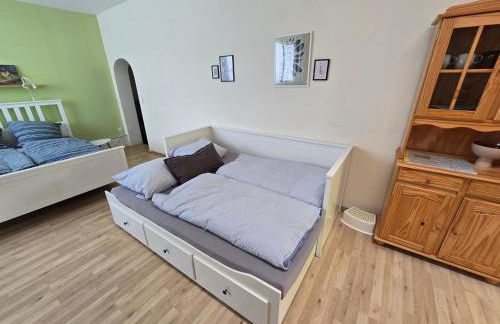 ruhiges Apartment mit guter Anbindung - Foto 4