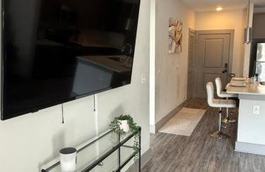 Large Buckhead modern suite - Foto 6