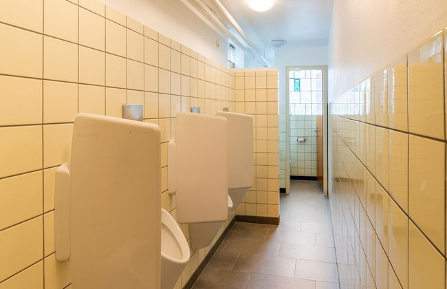 Grosse Gruppenunterkunft im Nationalpark Eifel mit Bar und Terrasse - Foto 65