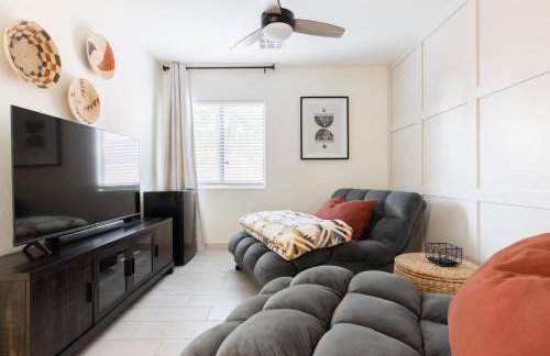 Flower Street House Pool, Spa, Golf! - Foto 26