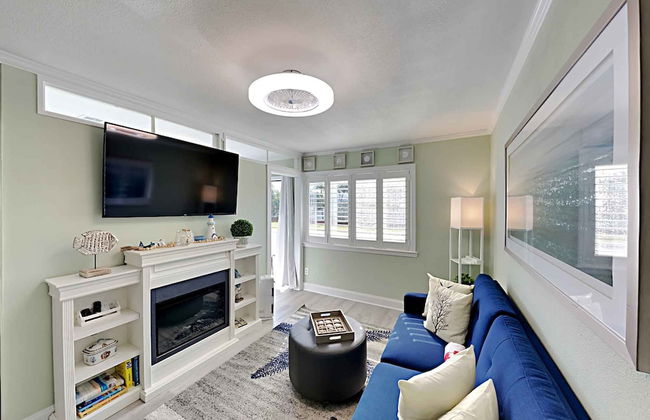 Canal Place II #105 - Waters Cove - Foto 1