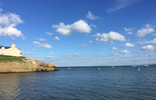 3 Bedroom Bungalow Moelfre- Private Garden,parking - Photo 20