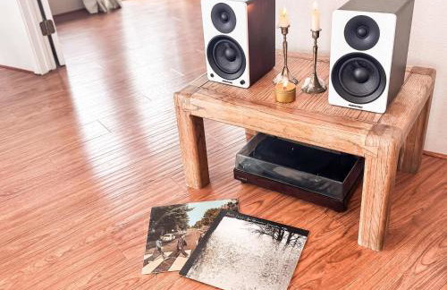 Wildland Aerie at Treehaus with Creekside Hot Tub Pets OK - Foto 13