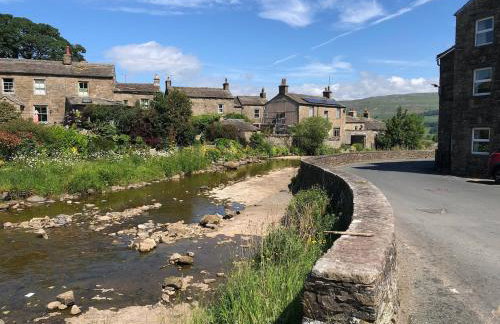 Rose Cottage. Family home on the river - Foto 17